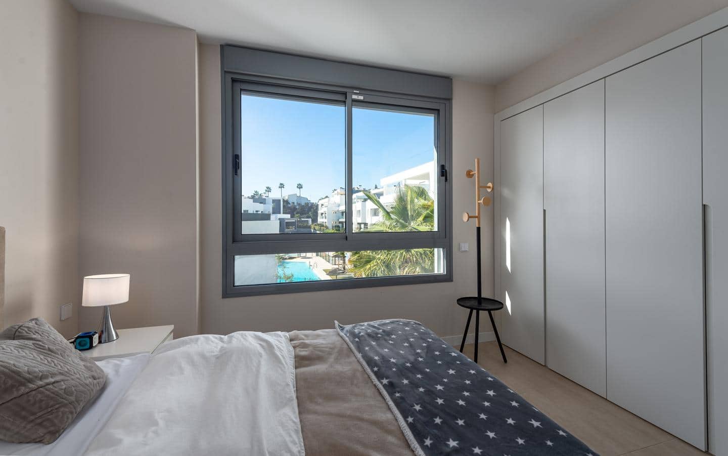 2 chambre Appartement à vendre à Estepona avec piscine garage - 515 000 € (Ref: 9042611)