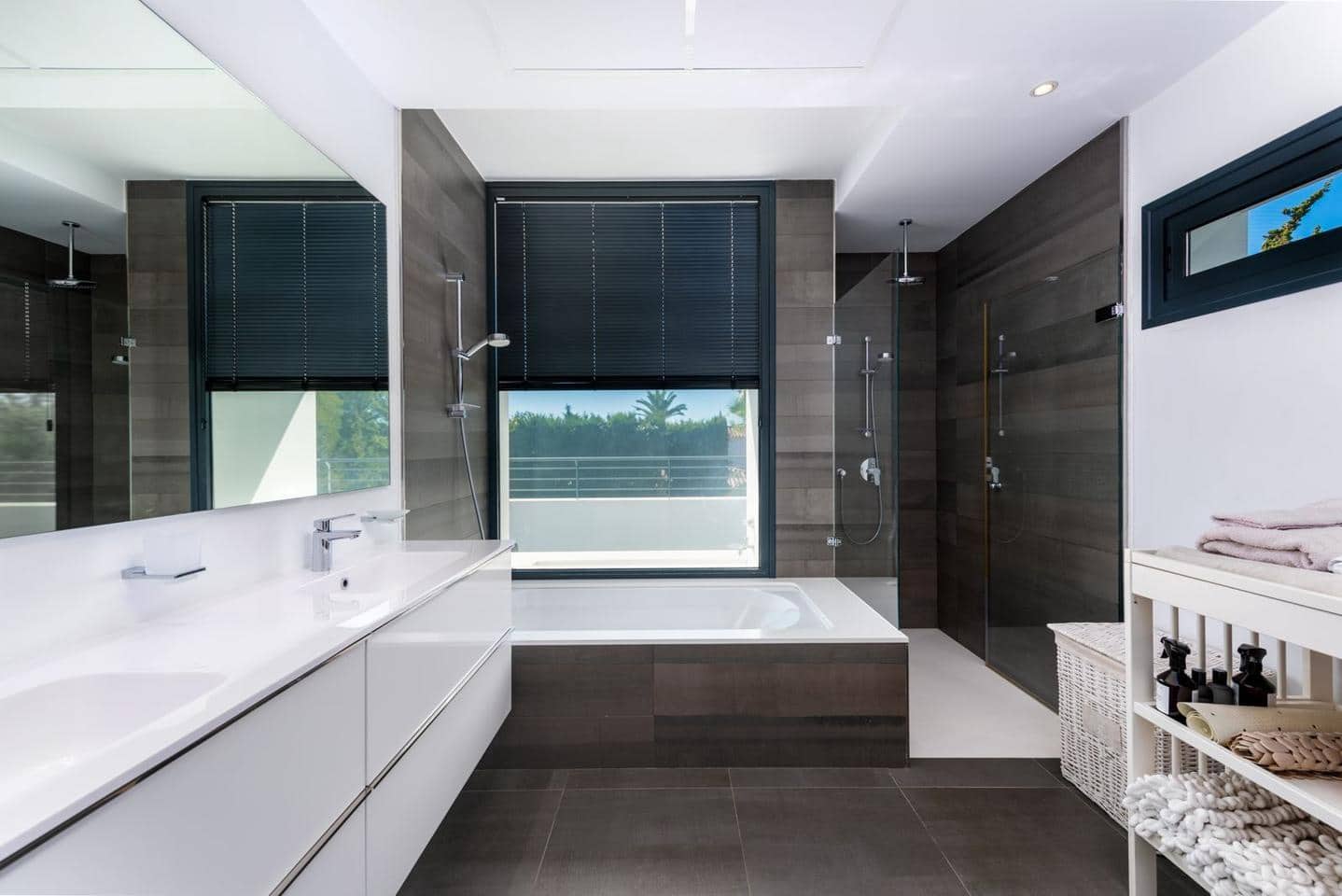 4 soveværelse Villa til salg i Atalaya-Isdabe med swimmingpool garage - € 1.995.000 (Ref: 9075466)