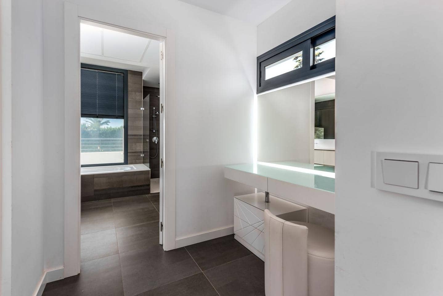 4 soveværelse Villa til salg i Atalaya-Isdabe med swimmingpool garage - € 1.995.000 (Ref: 9075466)