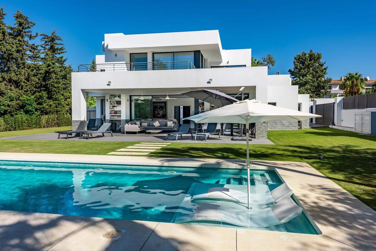 4 soveværelse Villa til salg i Atalaya-Isdabe med swimmingpool garage - € 1.995.000 (Ref: 9075466)