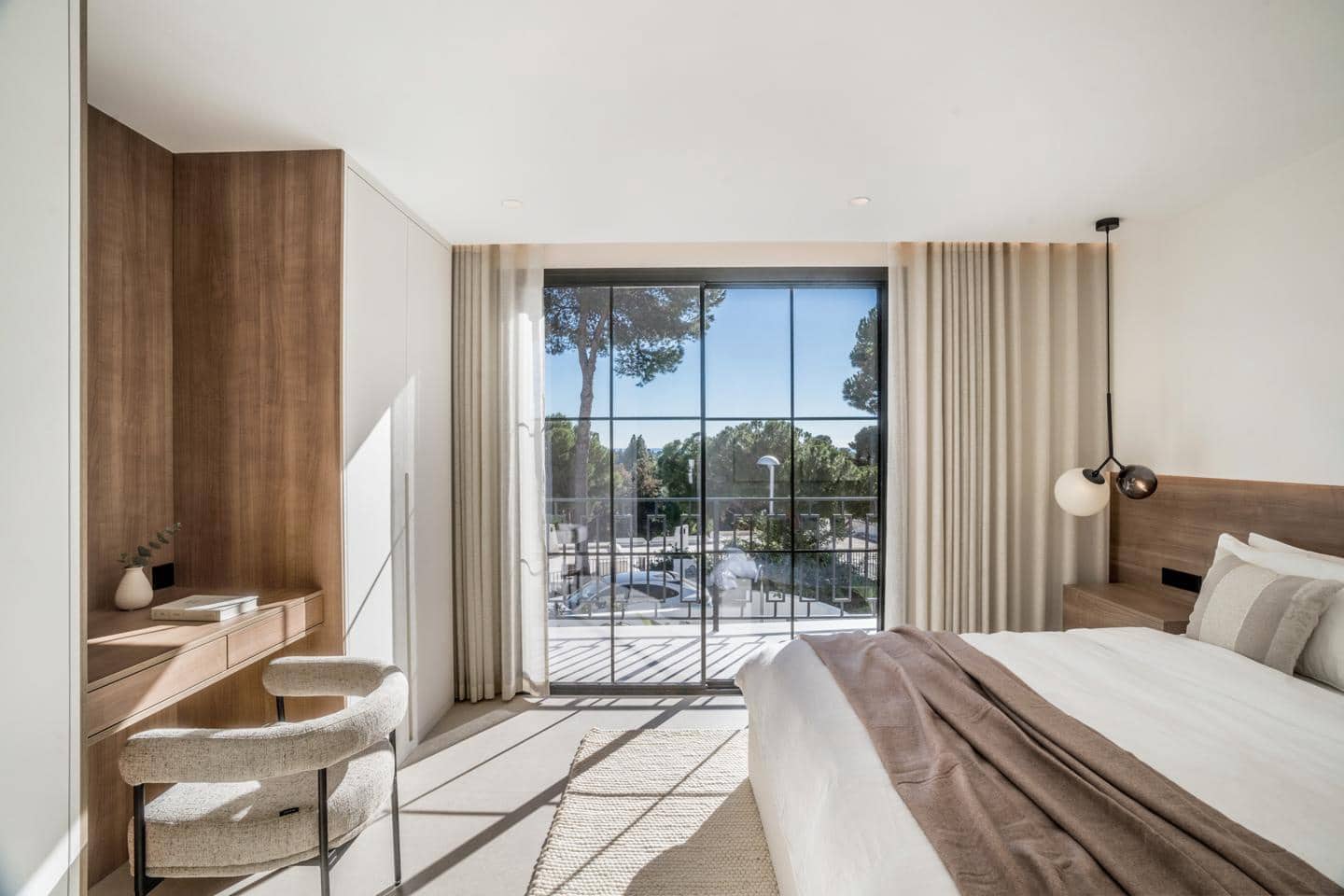 5 soveværelse Byhus til salg i Marbella med swimmingpool garage - € 2.595.000 (Ref: 9075468)