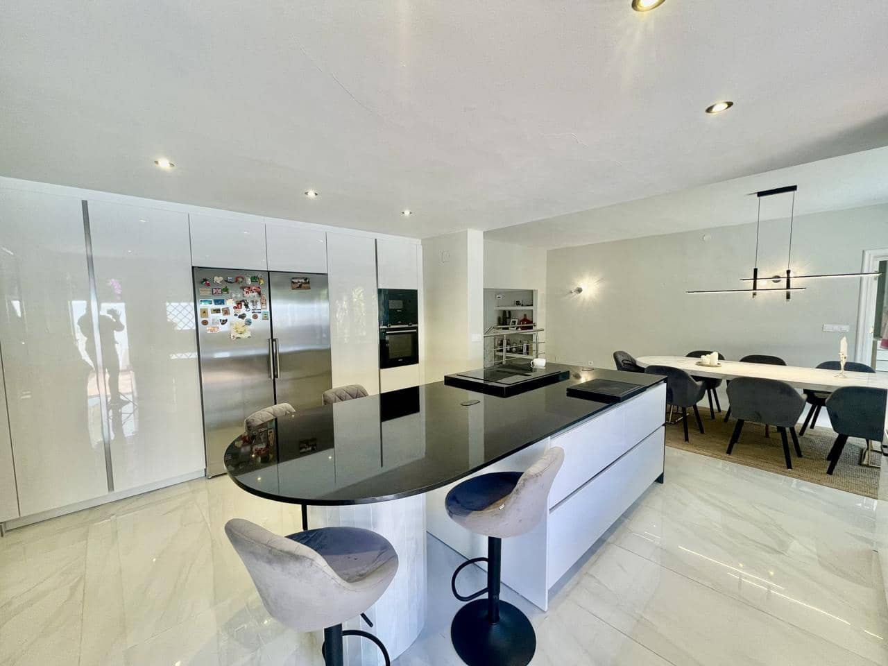 5 Zimmer Villa zu verkaufen in Sotogrande mit Pool Garage - 1.700.000 € (Ref: 9075472)