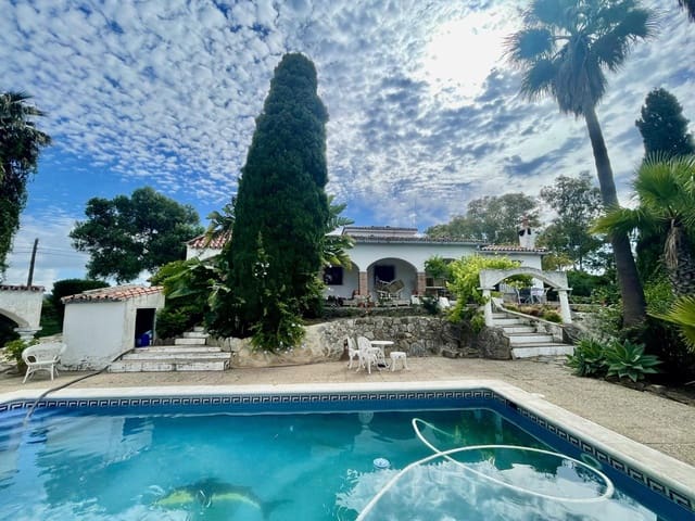 7 slaapkamer Finca/Landhuis te koop in San Enrique de Guadiaro, San Roque met zwembad garage - € 875.000 (Ref: 9075473)