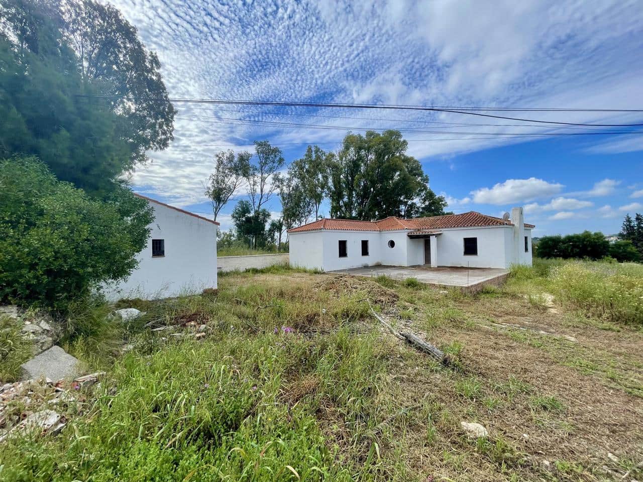 7 bedroom Finca/Country House for sale in San Enrique de Guadiaro with pool garage - € 875,000 (Ref: 9075473)