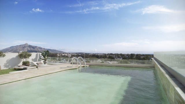 3 makuuhuone Huoneisto myytävänä paikassa San Pedro de Alcántara Pueblo, Marbella mukana uima-altaan 
autotalli - 530 000 € (Ref: 9076772)