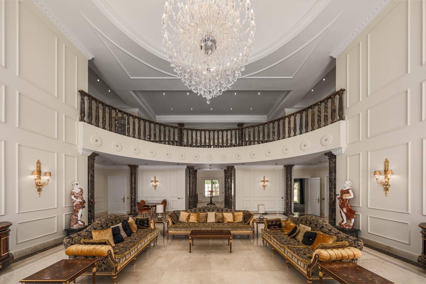 Chalet de 7 habitaciones en Marbella en venta con piscina garaje - 13.000.000 € (Ref: 9076777)