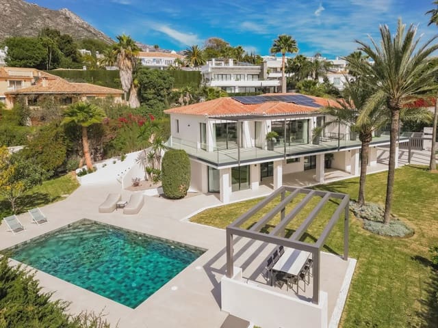 5 bedroom Villa for sale in Sierra Blanca, Marbella with pool garage - € 4,790,000 (Ref: 9077541)
