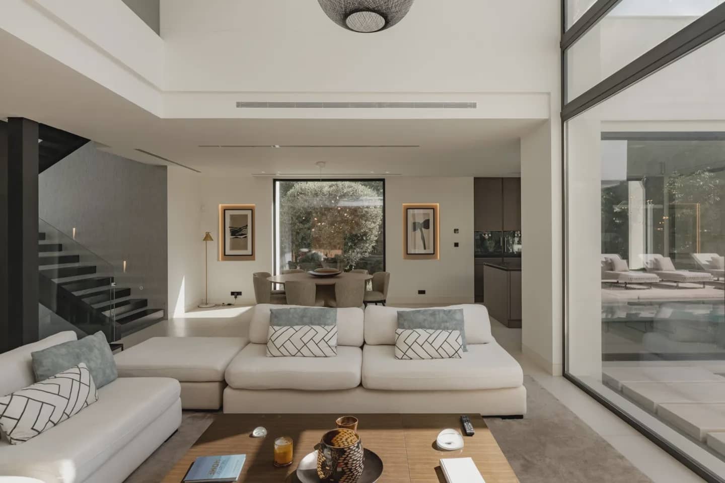 5 slaapkamer Villa te koop in Marbella met zwembad garage - € 5.995.000 (Ref: 9077542)