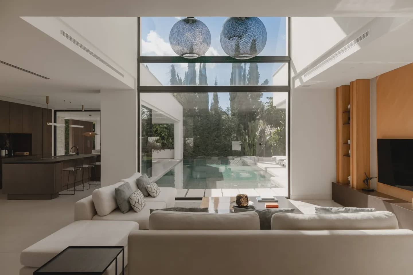 5 slaapkamer Villa te koop in Marbella met zwembad garage - € 5.995.000 (Ref: 9077542)