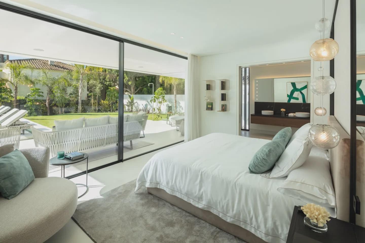 5 slaapkamer Villa te koop in Marbella met zwembad garage - € 5.995.000 (Ref: 9077542)