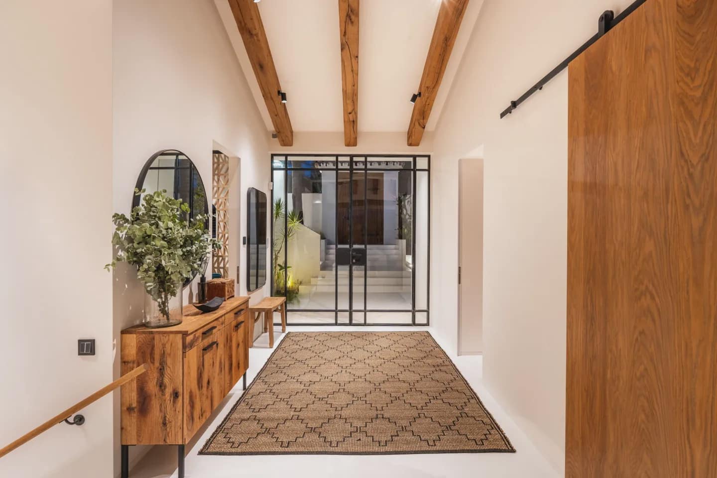 5 Zimmer Villa zu verkaufen in Marbella mit Pool Garage - 5.895.000 € (Ref: 9077543)