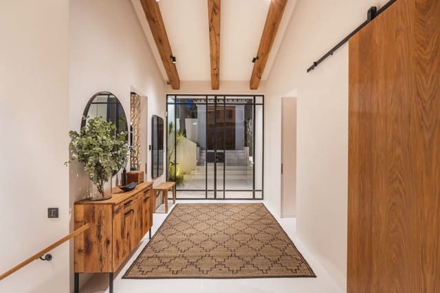 5 Zimmer Villa zu verkaufen in Los Naranjos, Marbella mit Pool Garage - 5.895.000 € (Ref: 9077543)