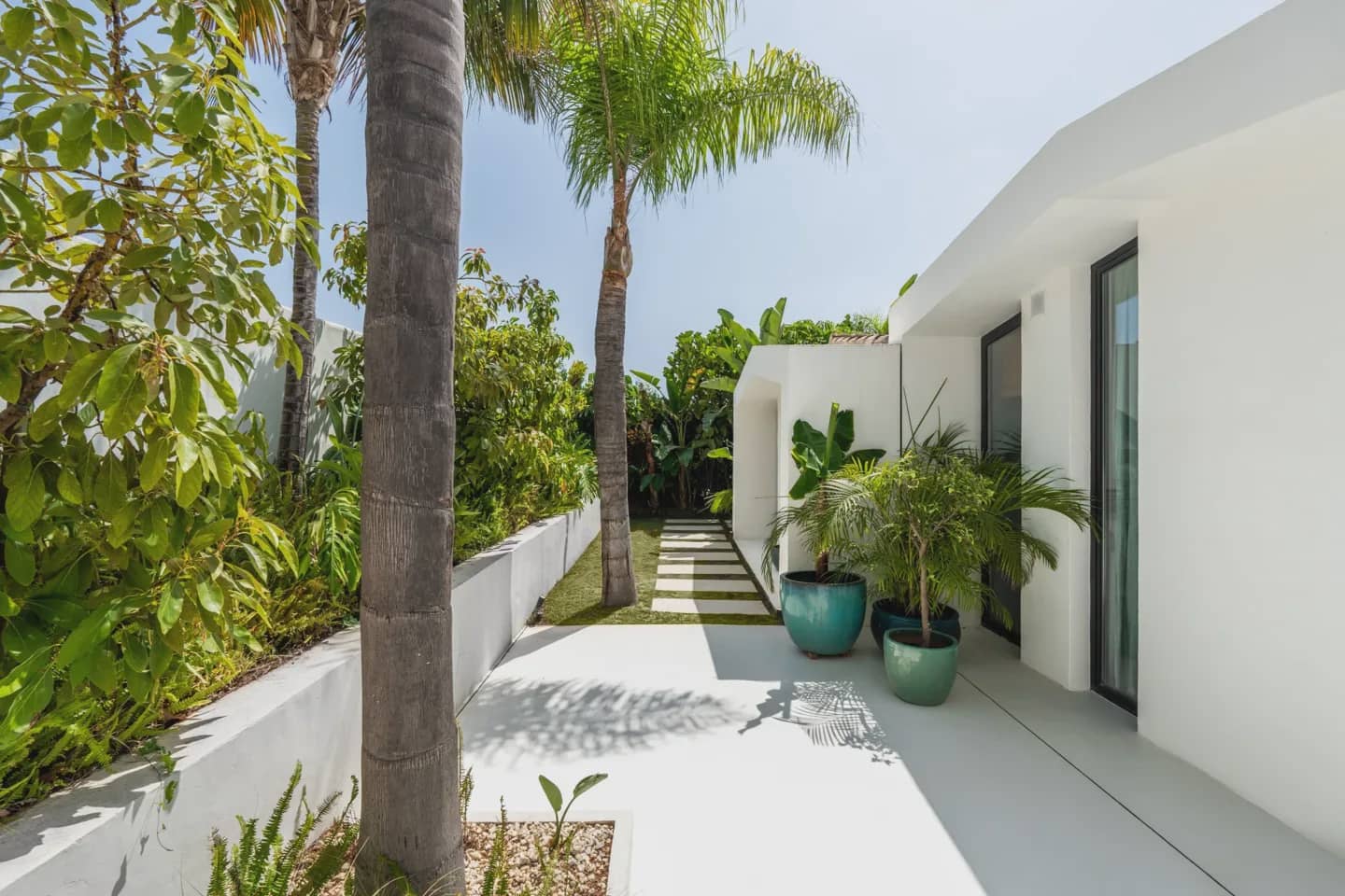 5 Zimmer Villa zu verkaufen in Marbella mit Pool Garage - 5.895.000 € (Ref: 9077543)