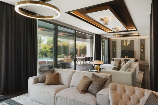5 Zimmer Villa zu verkaufen in La Carolina - Guadalpín, Marbella mit Pool Garage - 11.900.000 € (Ref: 9077546)