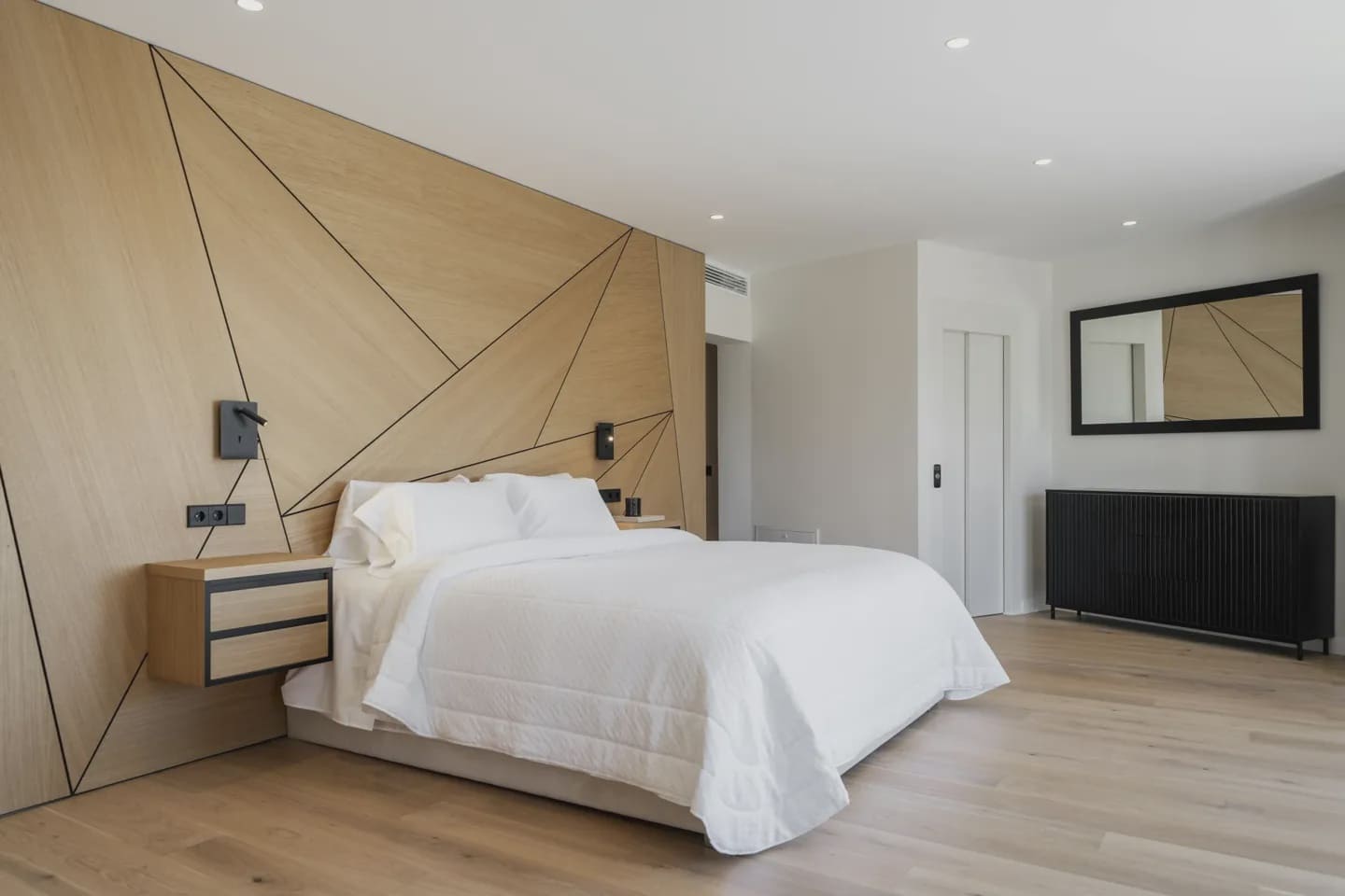 5 makuuhuone Huvila myytävänä paikassa Marbella mukana uima-altaan 
autotalli - 5 495 000 € (Ref: 9078497)