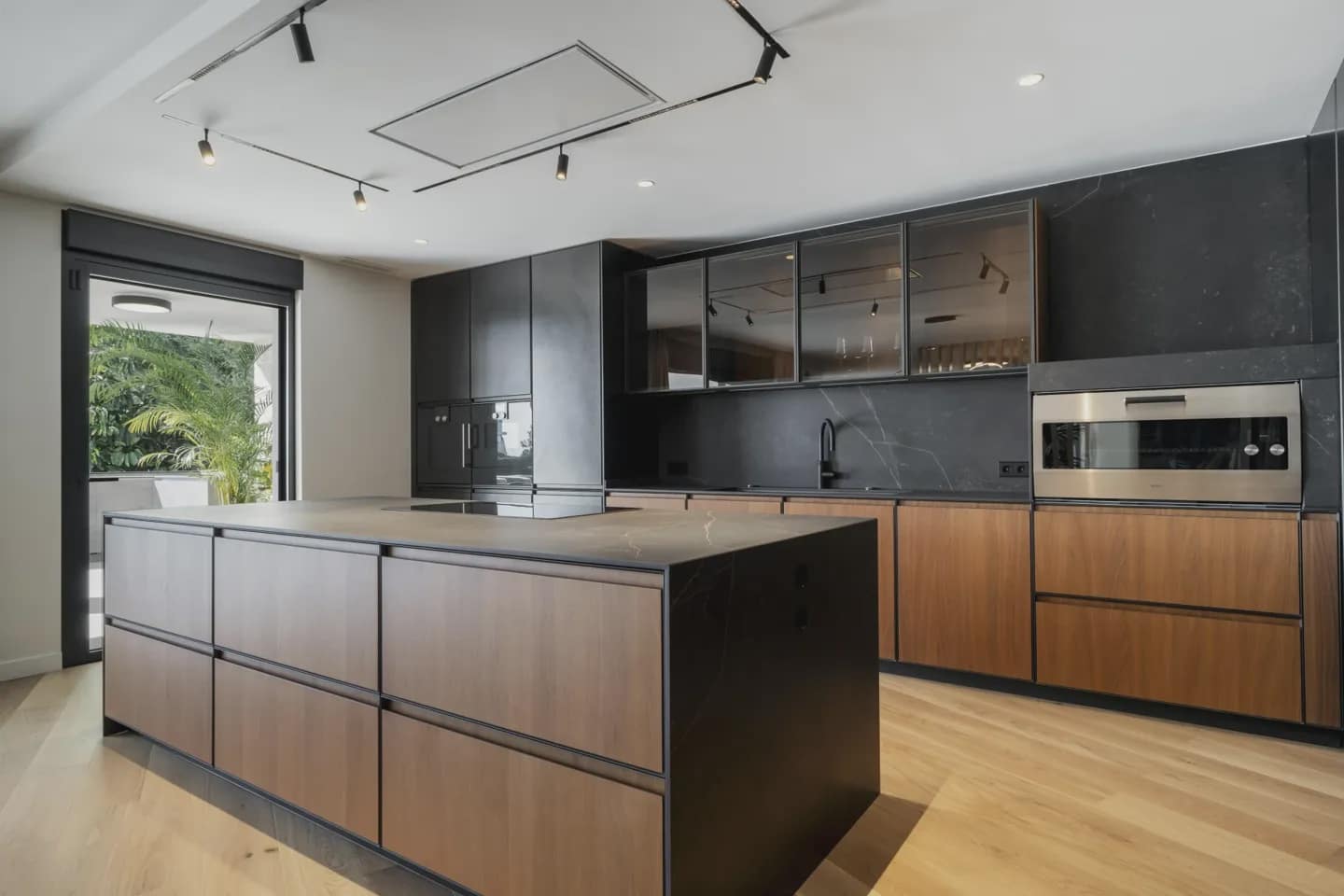 5 makuuhuone Huvila myytävänä paikassa Marbella mukana uima-altaan 
autotalli - 5 495 000 € (Ref: 9078497)