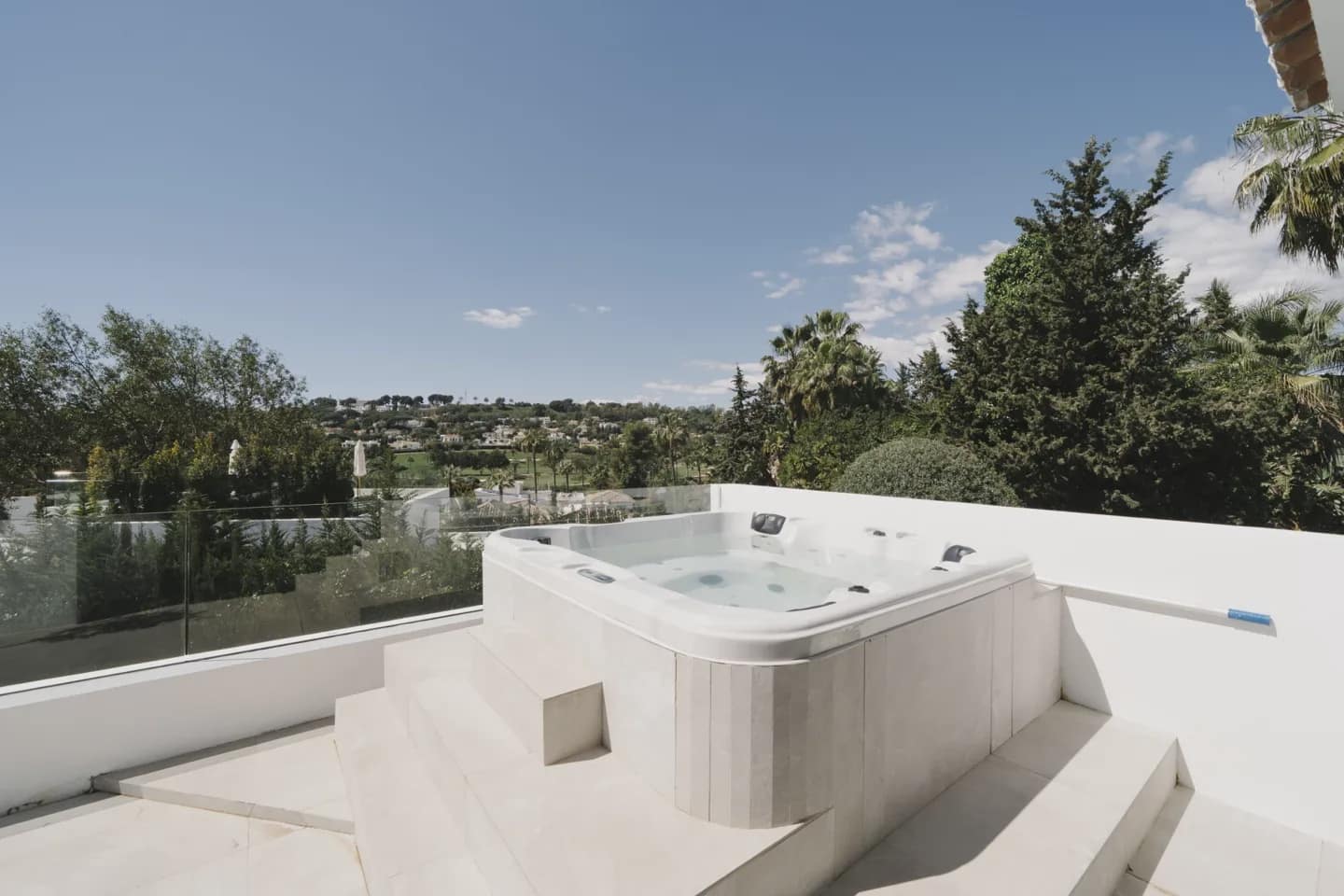 5 sovrum Villa till salu i Marbella med pool garage - 3 495 000 € (Ref: 9078498)