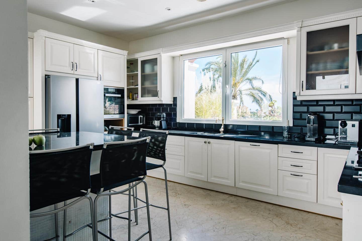 5 sypialnia Willa na sprzedaż w New Golden Mile z basenem garażem - 1 495 000 € (Ref: 9081844)