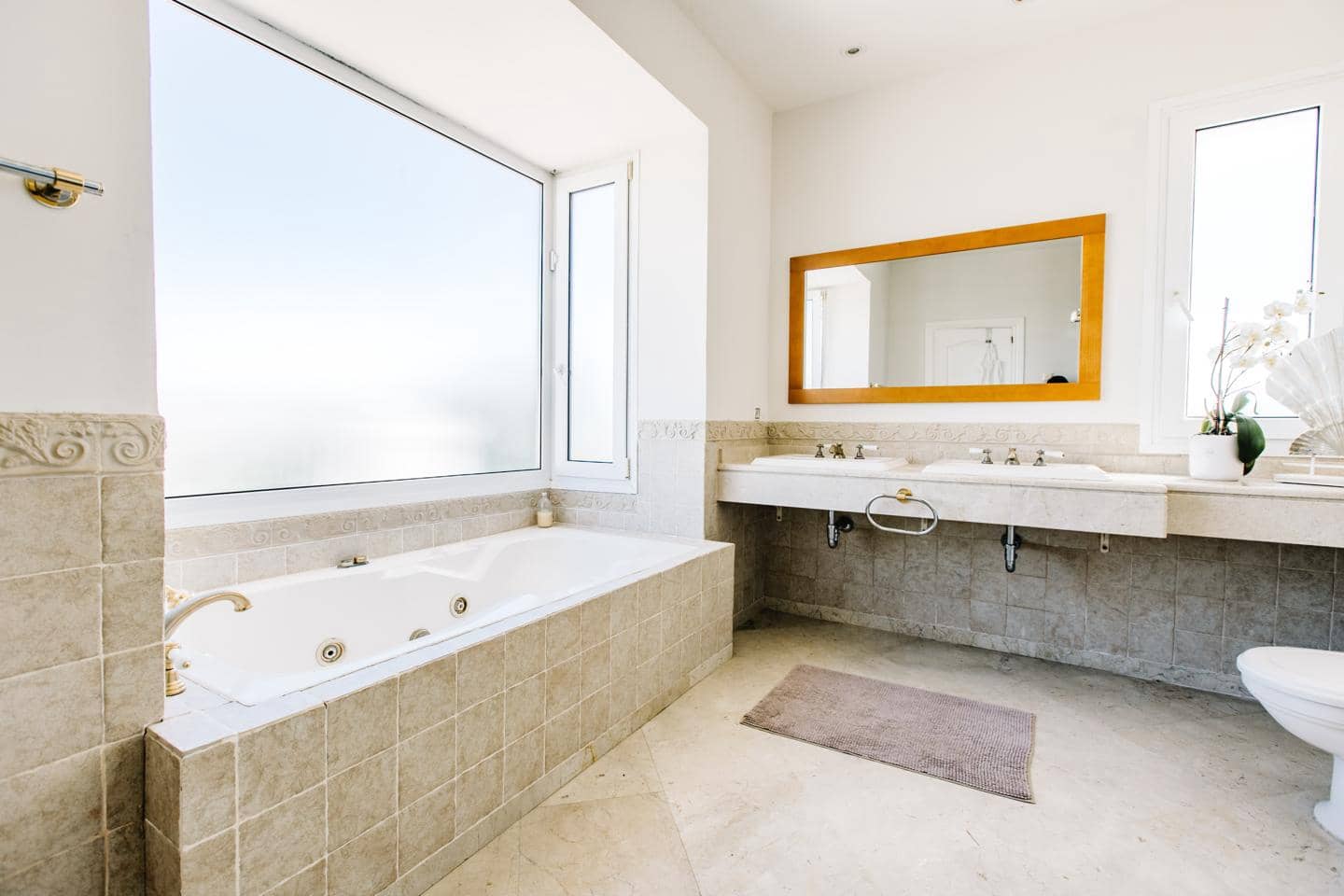 5 sypialnia Willa na sprzedaż w New Golden Mile z basenem garażem - 1 495 000 € (Ref: 9081844)