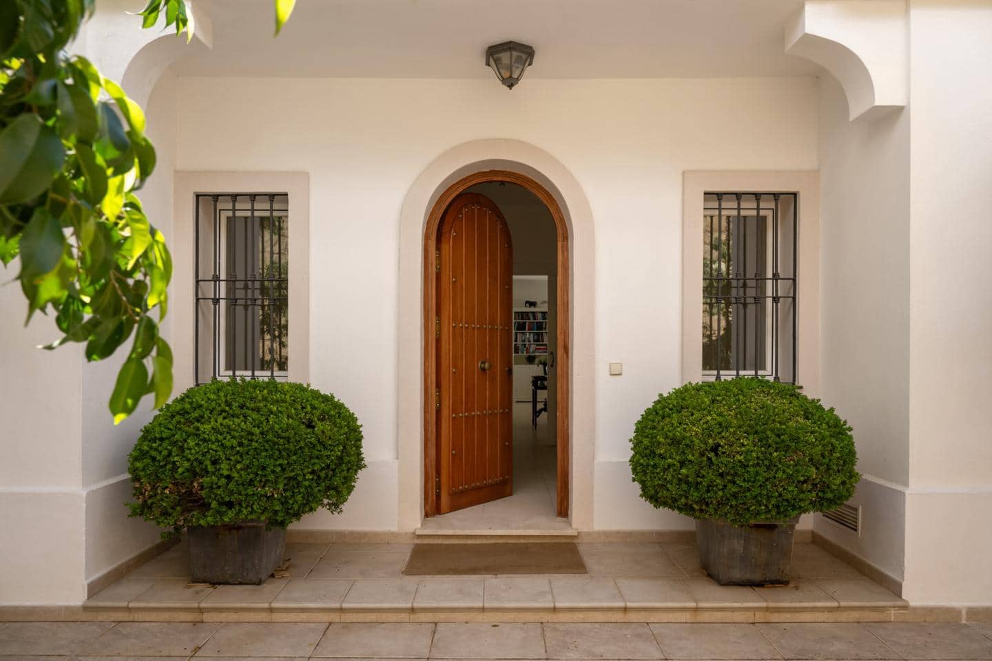 4 slaapkamer Villa te koop in Benahavis met zwembad garage - € 2.395.000 (Ref: 9097590)