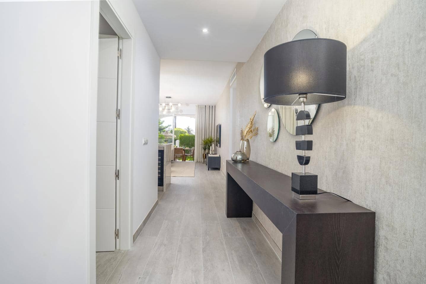 Apartamento de 3 habitaciones en Marbella en venta con piscina garaje - 1.090.000 € (Ref: 9097591)