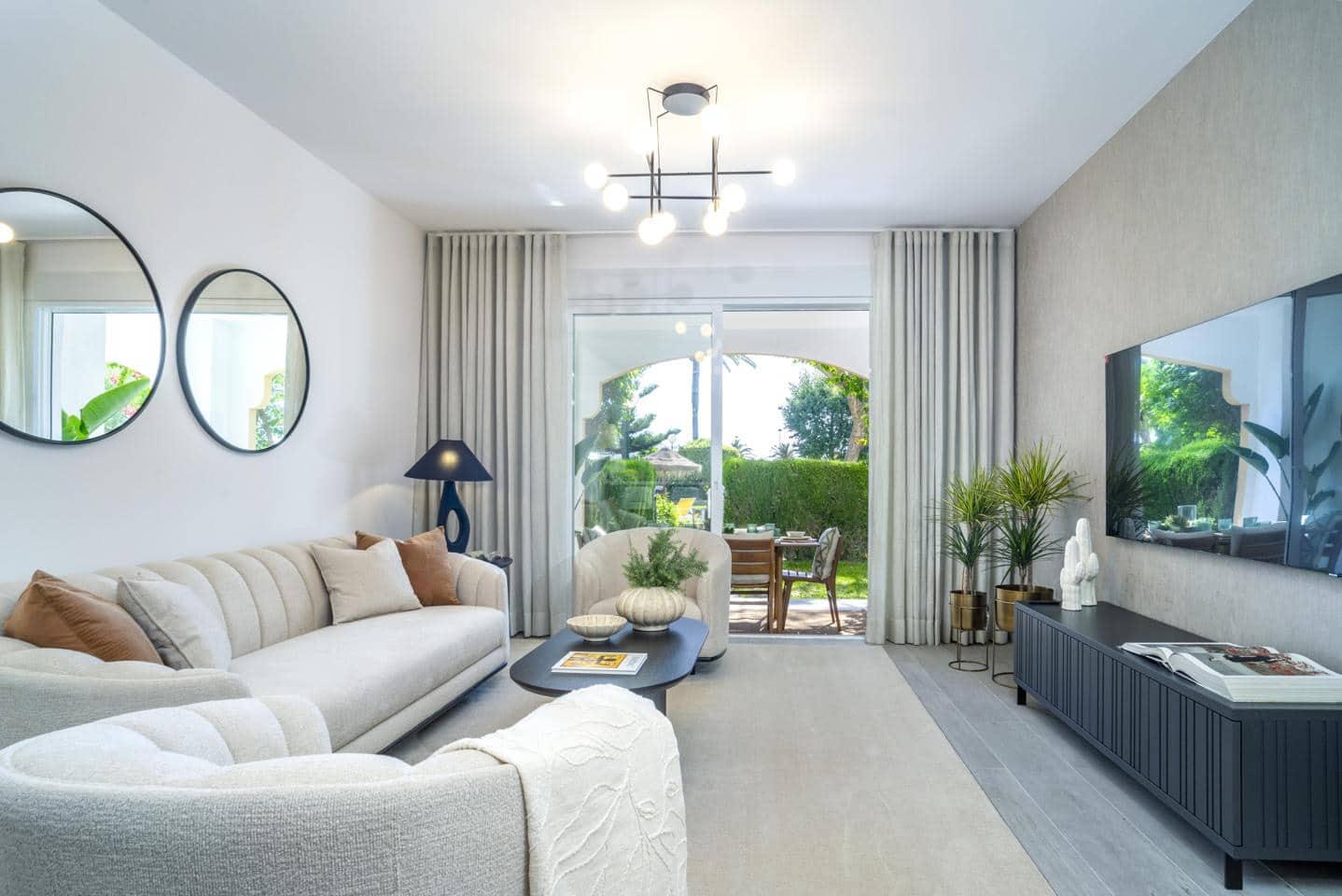 Apartamento de 3 habitaciones en Marbella en venta con piscina garaje - 1.090.000 € (Ref: 9097591)