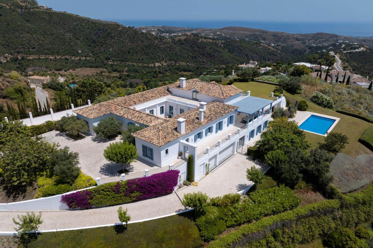 5 sovrum Villa till salu i Benahavis med pool garage - 4 750 000 € (Ref: 9101064)