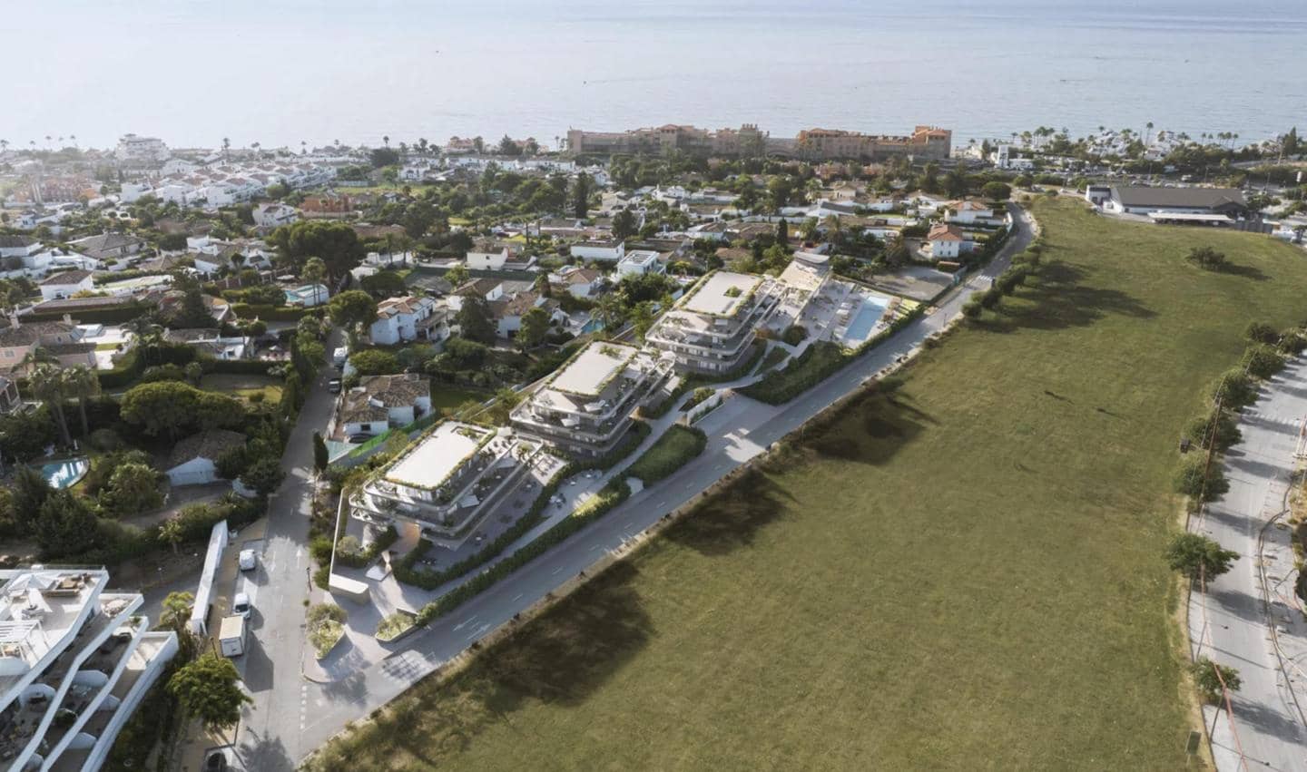 2 soverom Leilighet til salgs i Estepona med svømmebasseng garasje - € 620 000 (Ref: 9111280)