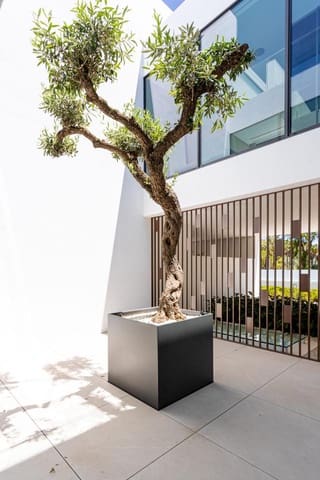 3 soveværelse Villa til salg i Lomas De Marbella, Marbella med swimmingpool garage - € 6.300.000 (Ref: 9123891)