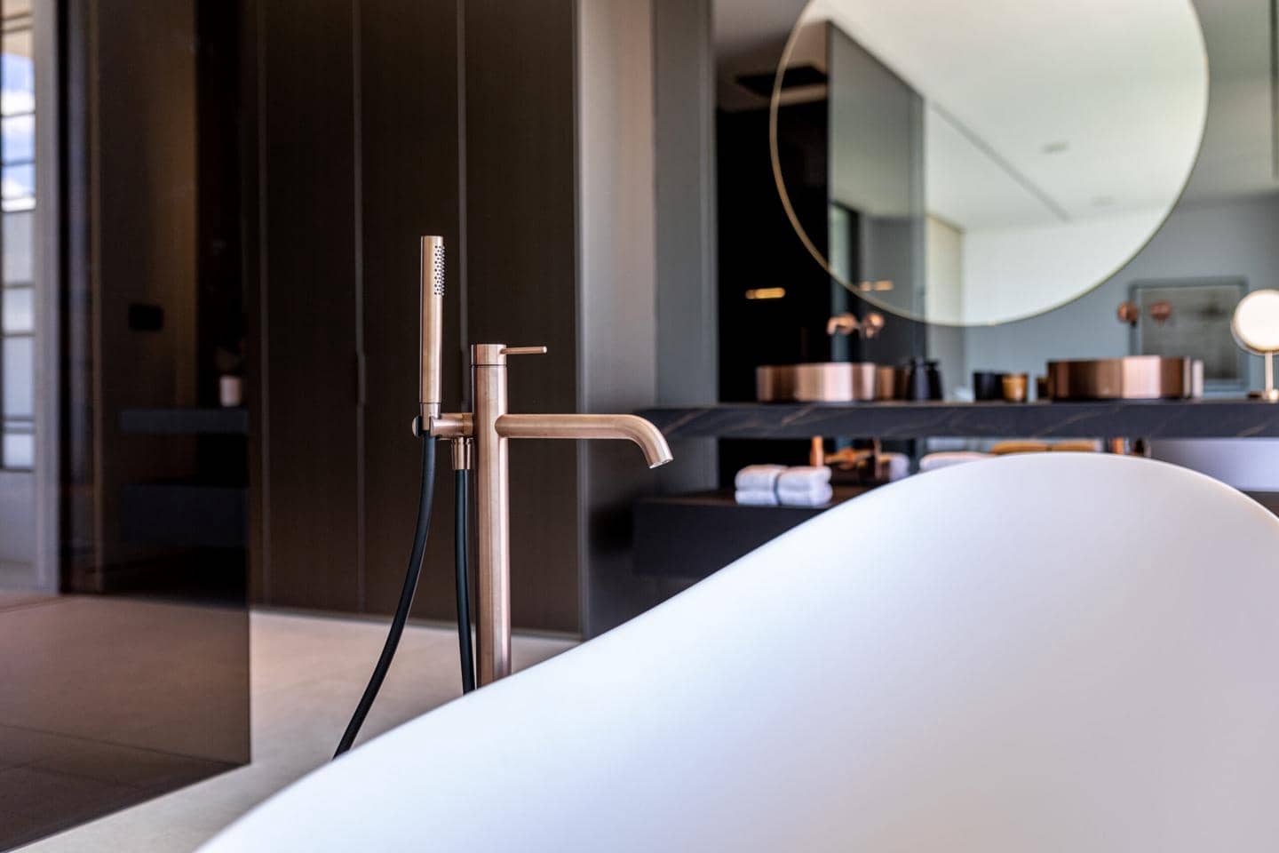 3 soveværelse Villa til salg i Marbella med swimmingpool garage - € 6.300.000 (Ref: 9123891)