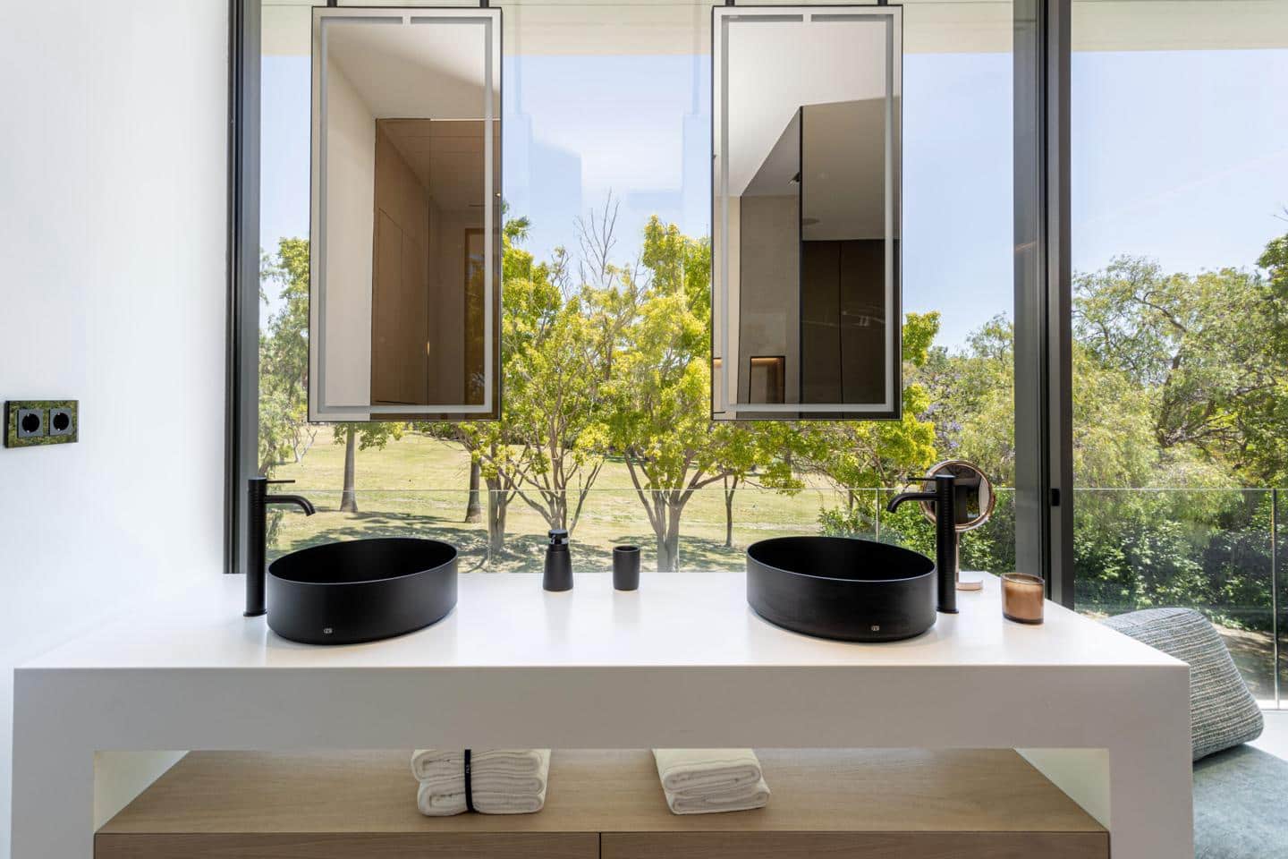 3 soveværelse Villa til salg i Marbella med swimmingpool garage - € 6.300.000 (Ref: 9123891)