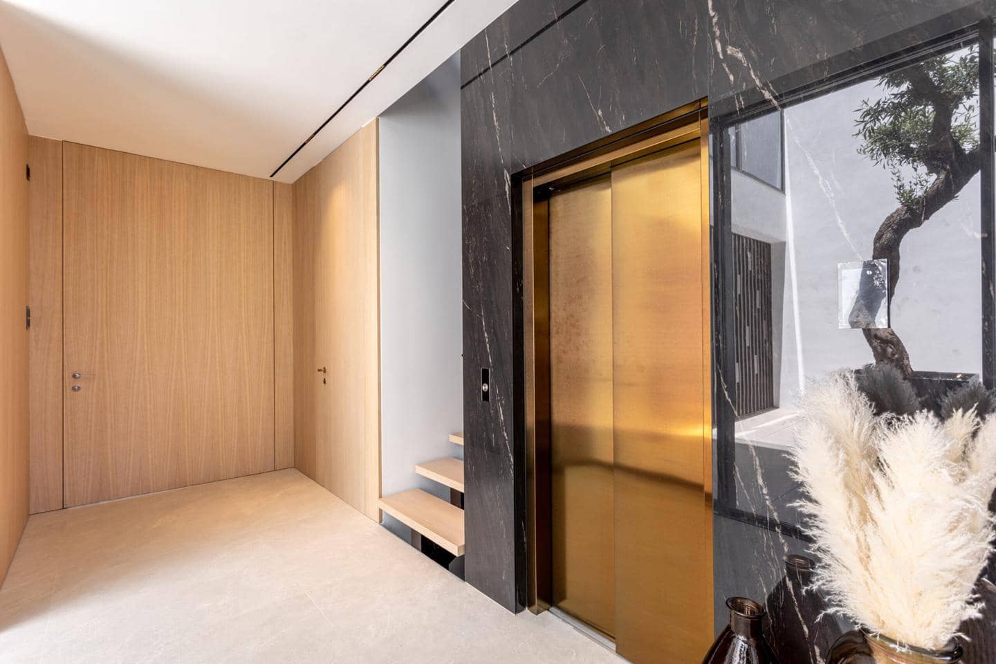 3 soveværelse Villa til salg i Marbella med swimmingpool garage - € 6.300.000 (Ref: 9123891)