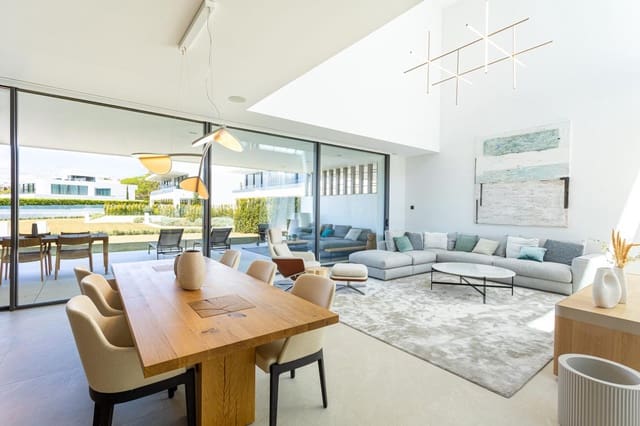 3 soveværelse Villa til salg i Lomas De Marbella, Marbella med swimmingpool garage - € 6.300.000 (Ref: 9123891)