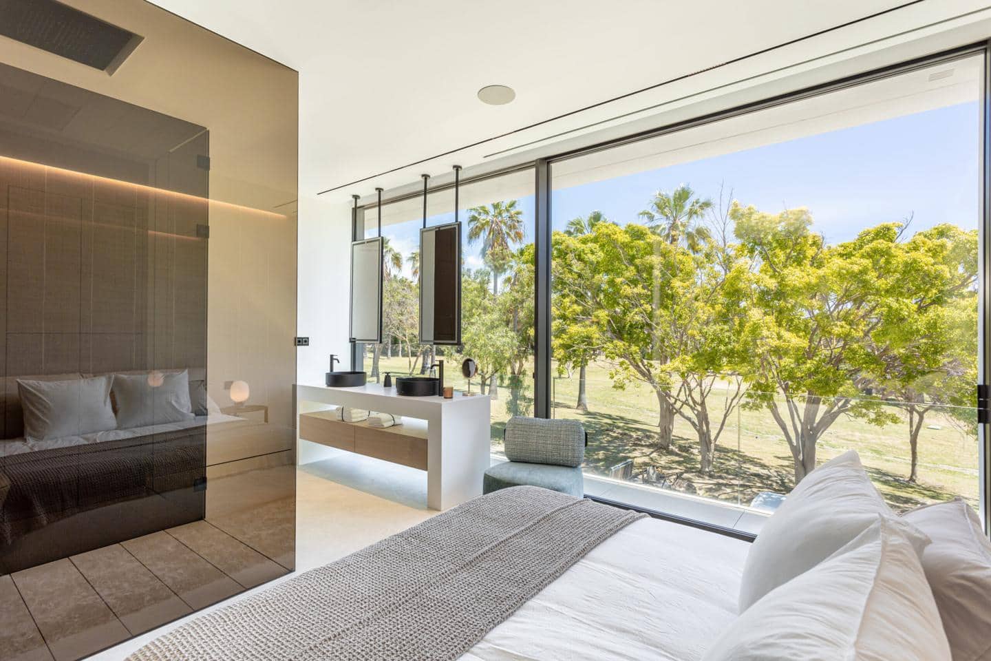 3 soveværelse Villa til salg i Marbella med swimmingpool garage - € 6.300.000 (Ref: 9123891)