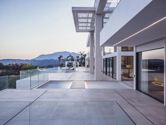 6 soveværelse Villa til salg i Montemayor - Marbella Club, Benahavís med swimmingpool garage - € 13.250.000 (Ref: 9125542)