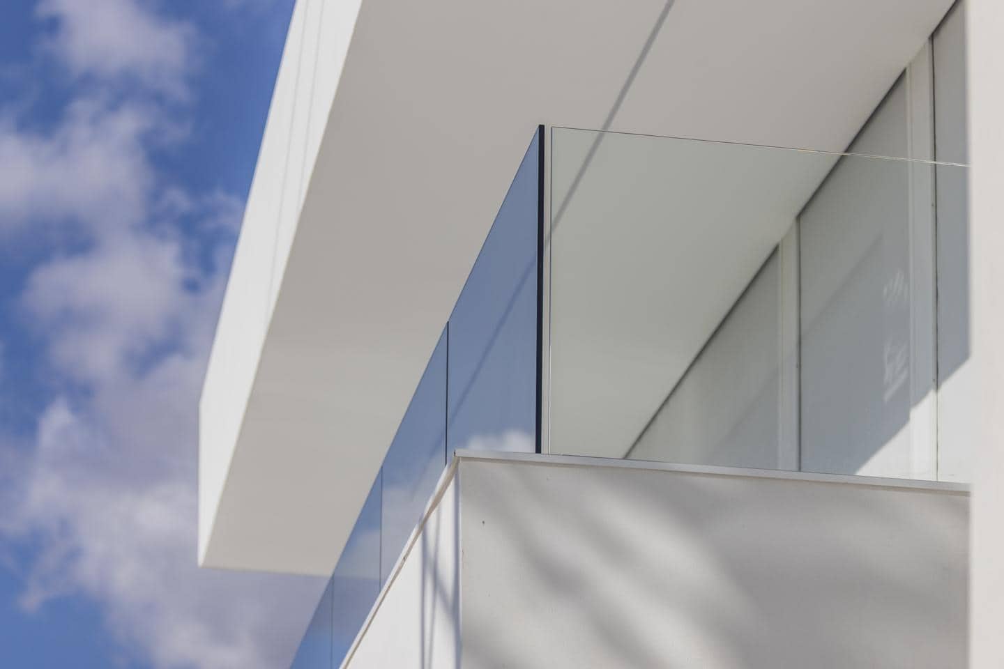 6 bedroom Villa for sale in Benahavis with pool garage - € 13,250,000 (Ref: 9125542)