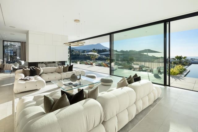 Chalet de 8 habitaciones en Marbella en venta con piscina garaje - 11.500.000 € (Ref: 9131310)