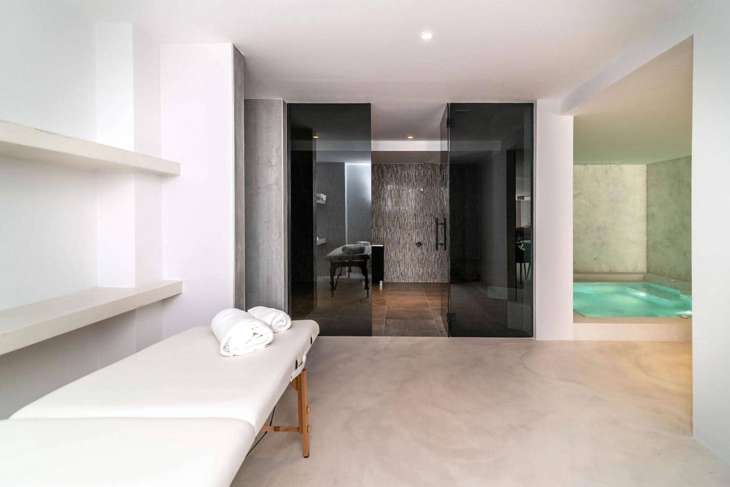 Chalet de 8 habitaciones en Marbella en venta con piscina garaje - 6.900.000 € (Ref: 9148703)