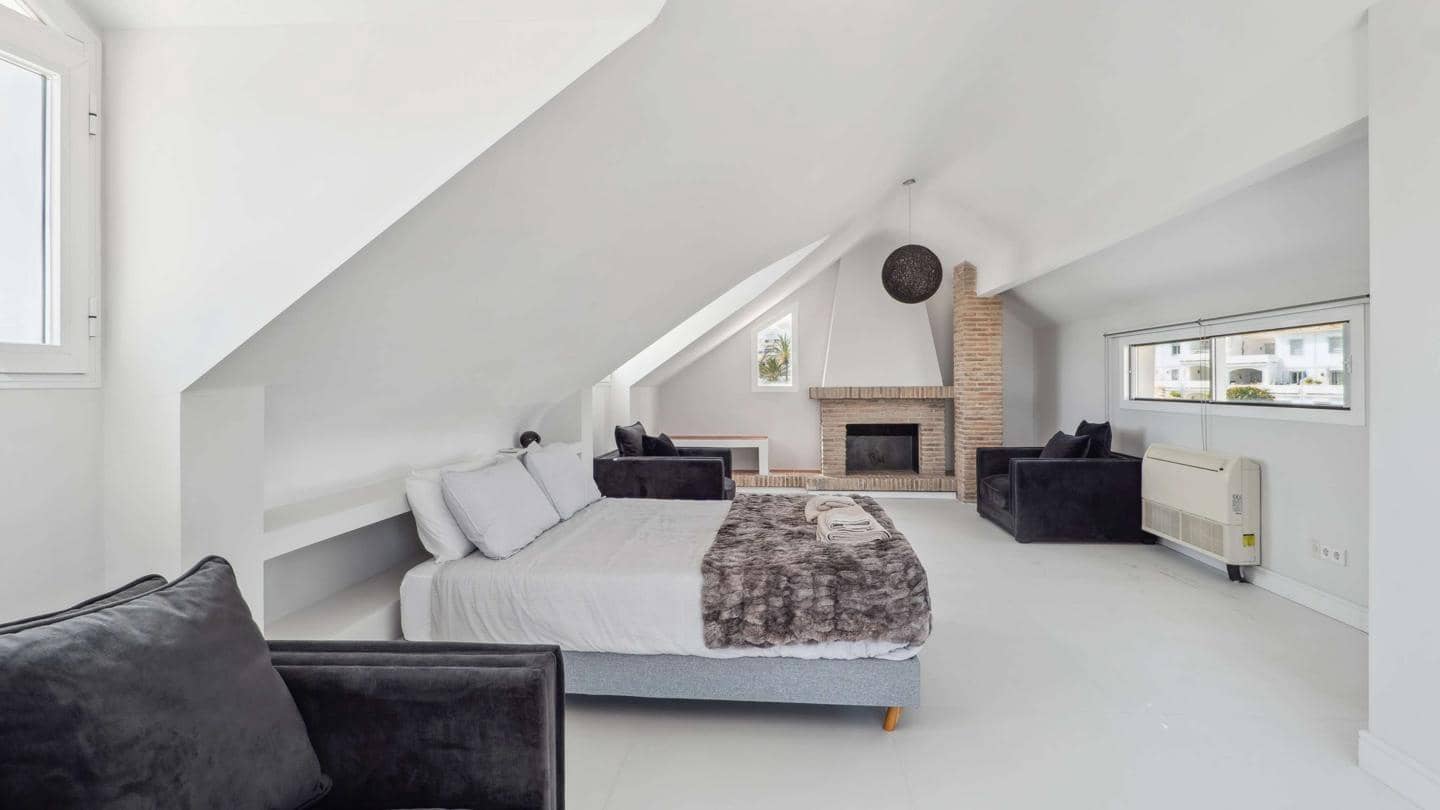 Chalet de 8 habitaciones en Marbella en venta con piscina garaje - 6.900.000 € (Ref: 9148703)