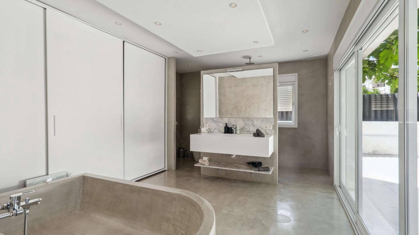 Chalet de 8 habitaciones en Marbella en venta con piscina garaje - 6.900.000 € (Ref: 9148703)