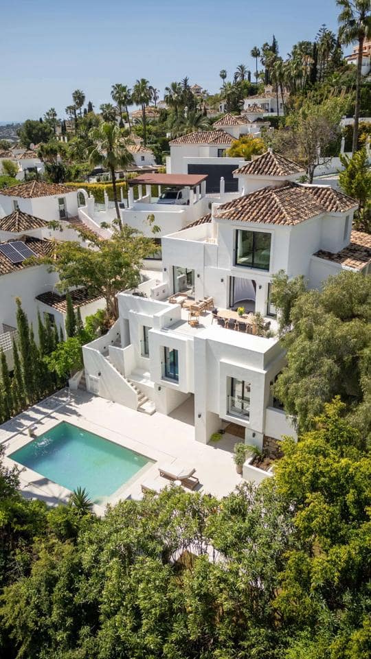 6 slaapkamer Villa te koop in Marbella met zwembad garage - € 2.495.000 (Ref: 9148704)