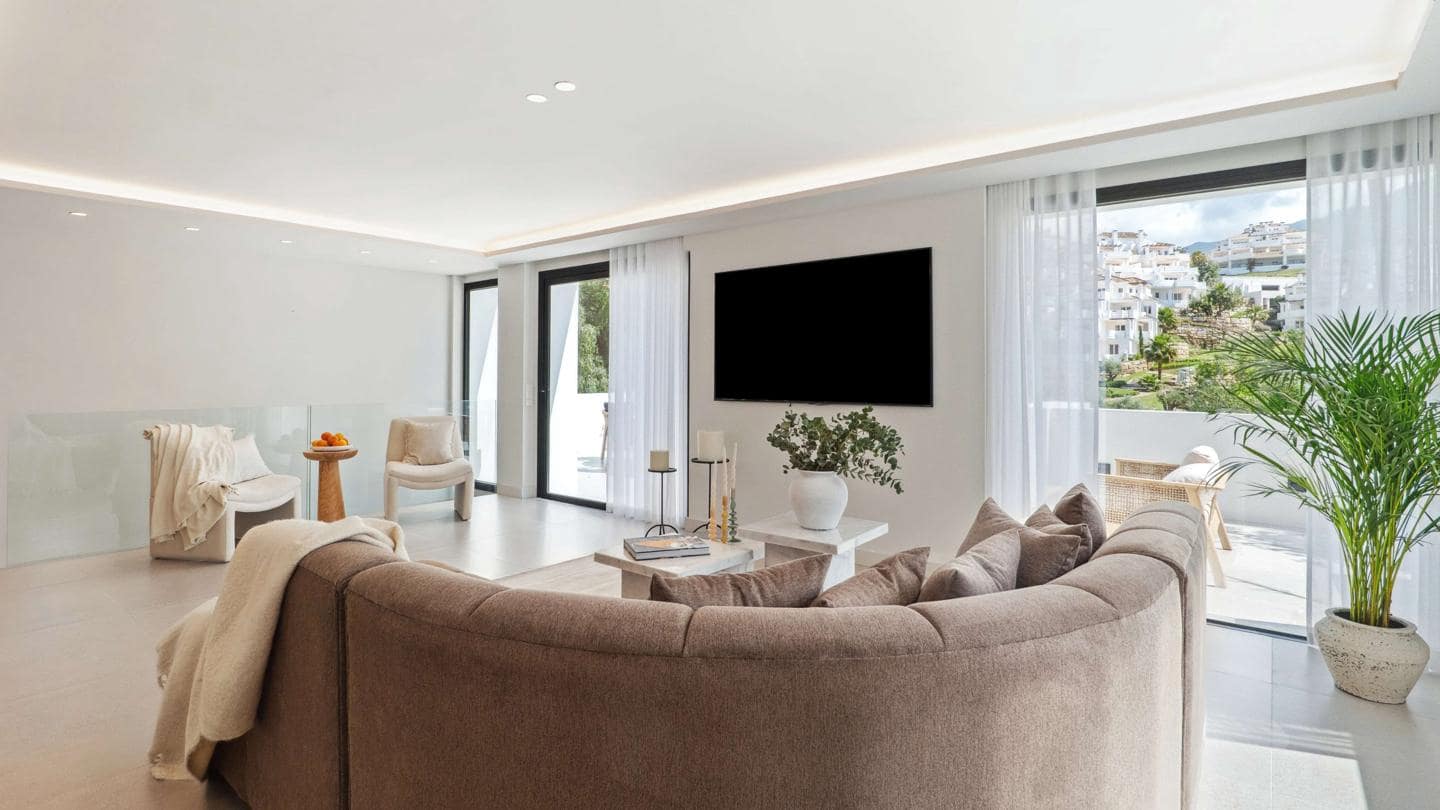 6 slaapkamer Villa te koop in Marbella met zwembad garage - € 2.495.000 (Ref: 9148704)