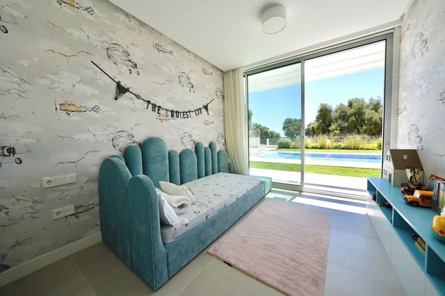 5 slaapkamer Villa te koop in Sotogrande Alto, San Roque met zwembad garage - € 1.495.000 (Ref: 9148705)