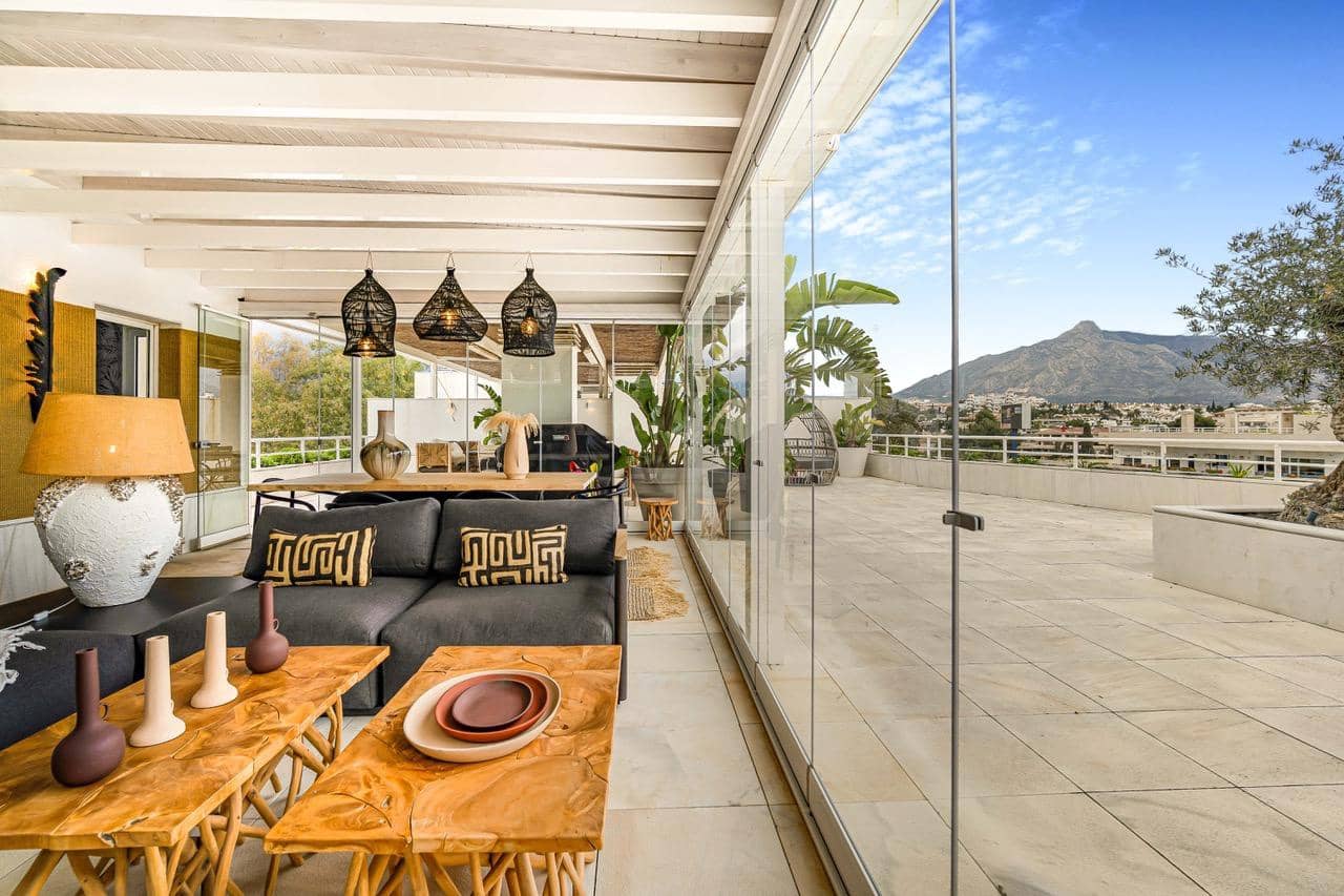 4 soveværelse Penthouse til salg i Marbella med swimmingpool garage - € 4.950.000 (Ref: 9154412)