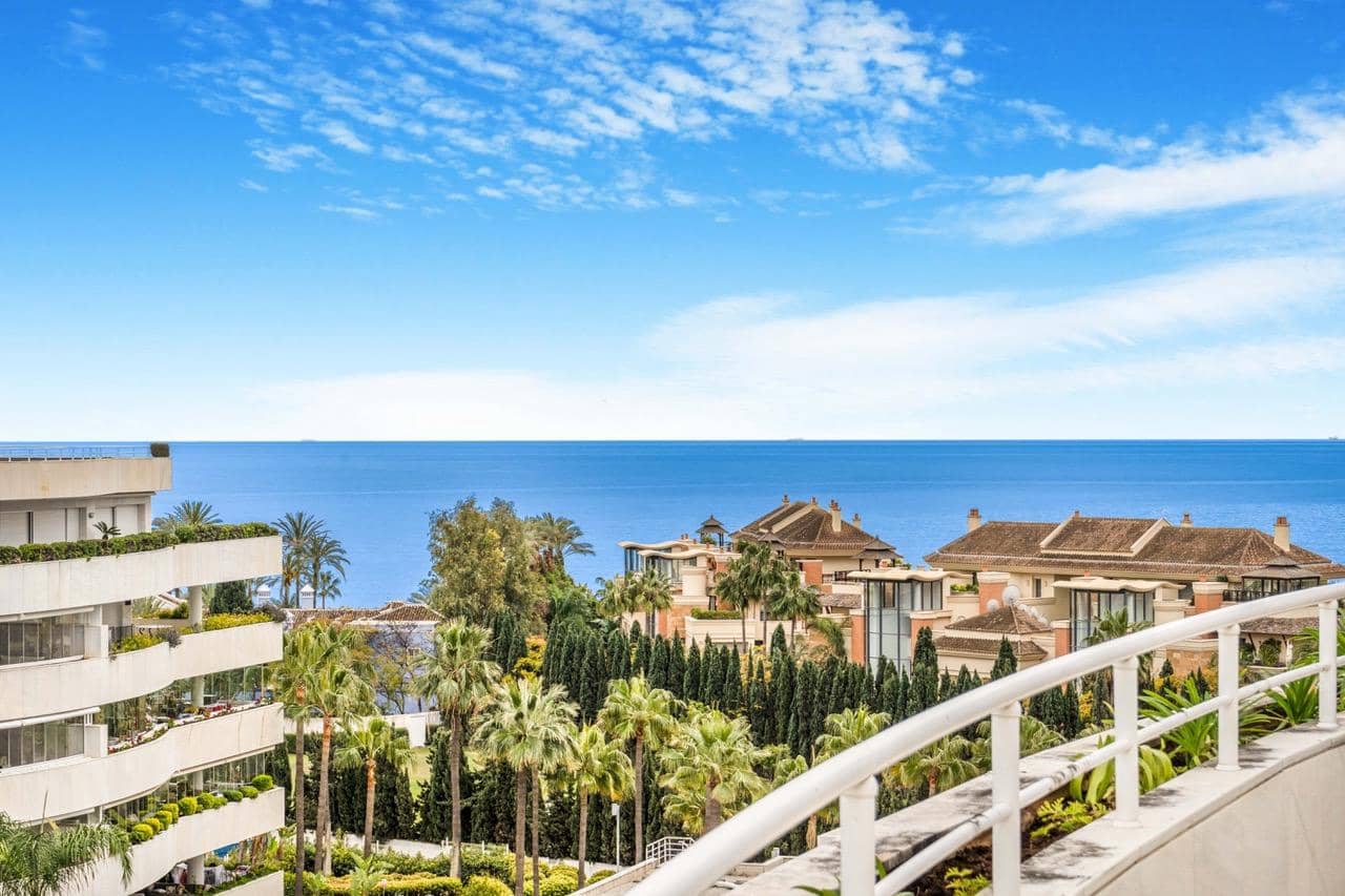 4 soveværelse Penthouse til salg i Marbella med swimmingpool garage - € 4.950.000 (Ref: 9154412)