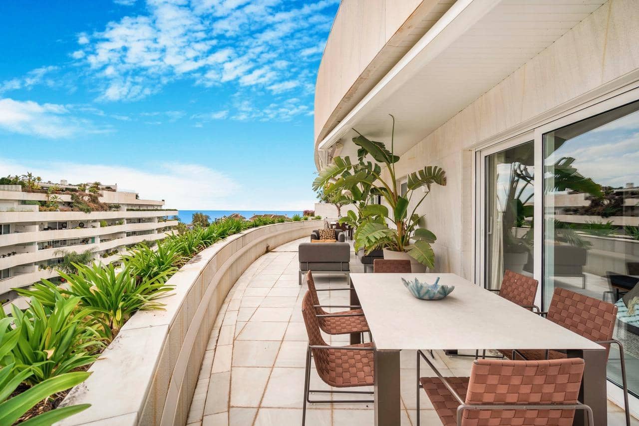 4 soveværelse Penthouse til salg i Marbella med swimmingpool garage - € 4.950.000 (Ref: 9154412)