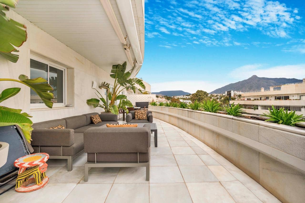 4 soveværelse Penthouse til salg i Marbella med swimmingpool garage - € 4.950.000 (Ref: 9154412)