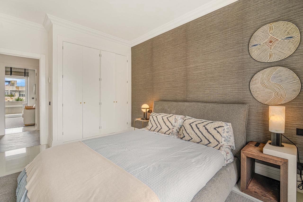 4 soveværelse Penthouse til salg i Marbella med swimmingpool garage - € 4.950.000 (Ref: 9154412)