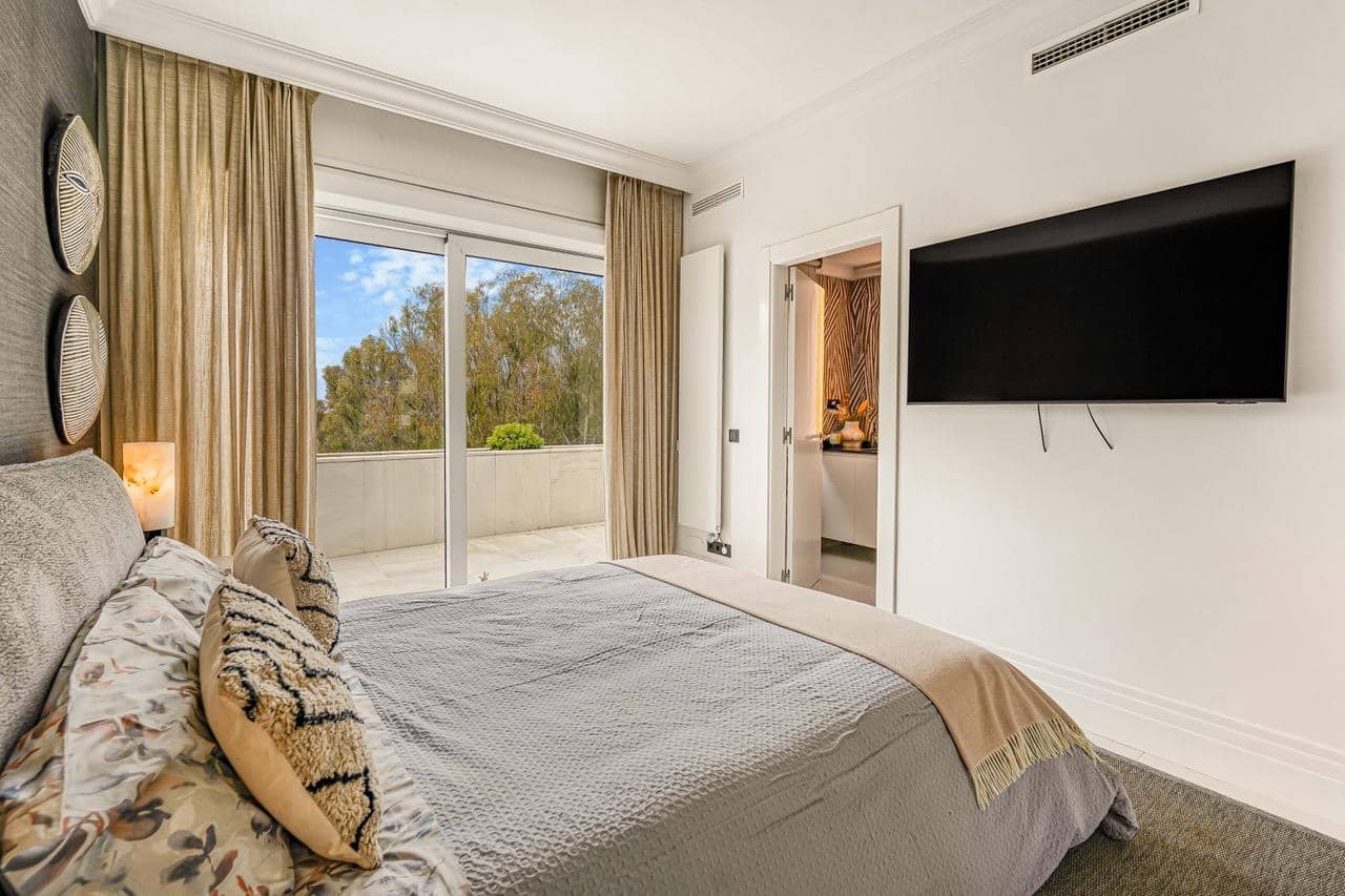 4 soveværelse Penthouse til salg i Marbella med swimmingpool garage - € 4.950.000 (Ref: 9154412)