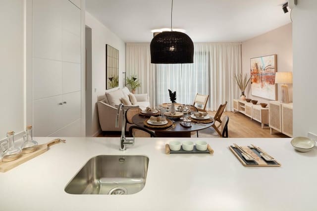 2 bedroom Apartment for sale in Puerto de Estepona, Estepona with pool garage - € 570,000 (Ref: 9158729)